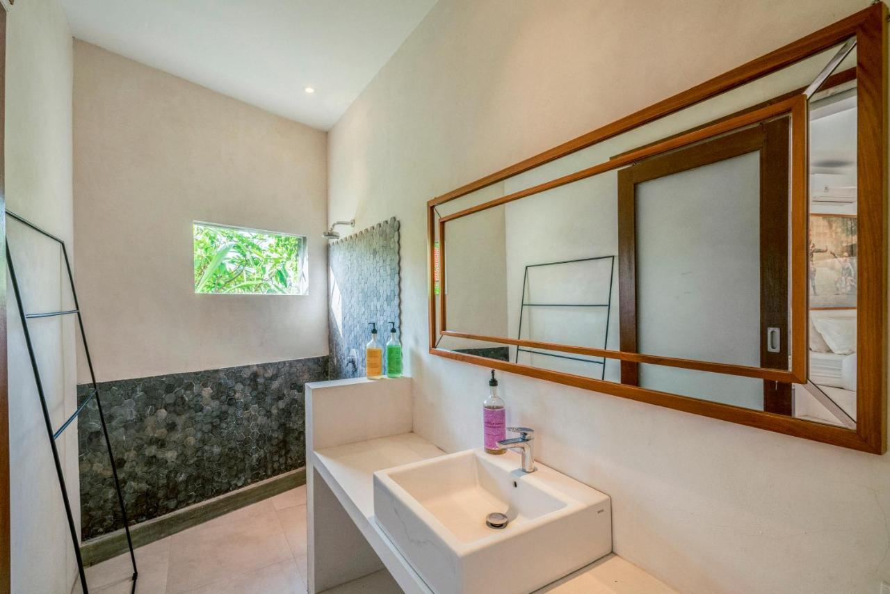 Апартаменты Batu Belig Living Managed By Cpm Bali Семиньяк Экстерьер фото