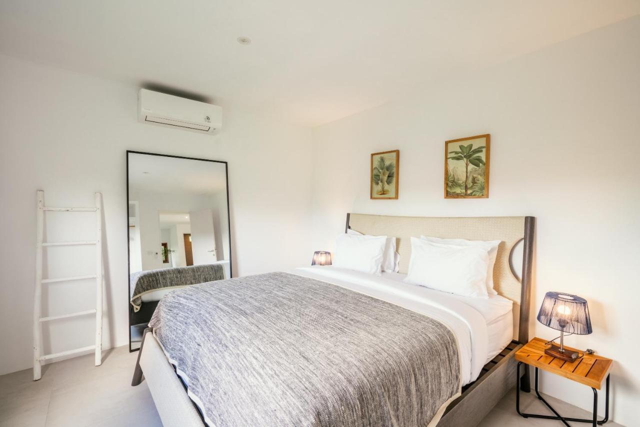 Апартаменты Batu Belig Living Managed By Cpm Bali Семиньяк Экстерьер фото